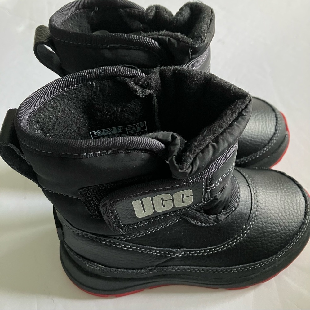 UGG Kids/Toddlers' Taney Weather Boot Size 7T (18-24 Months) Colour Black